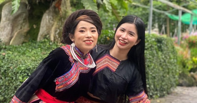 Kỹ thuật vẽ hoa văn bằng sáp ong của người Mông